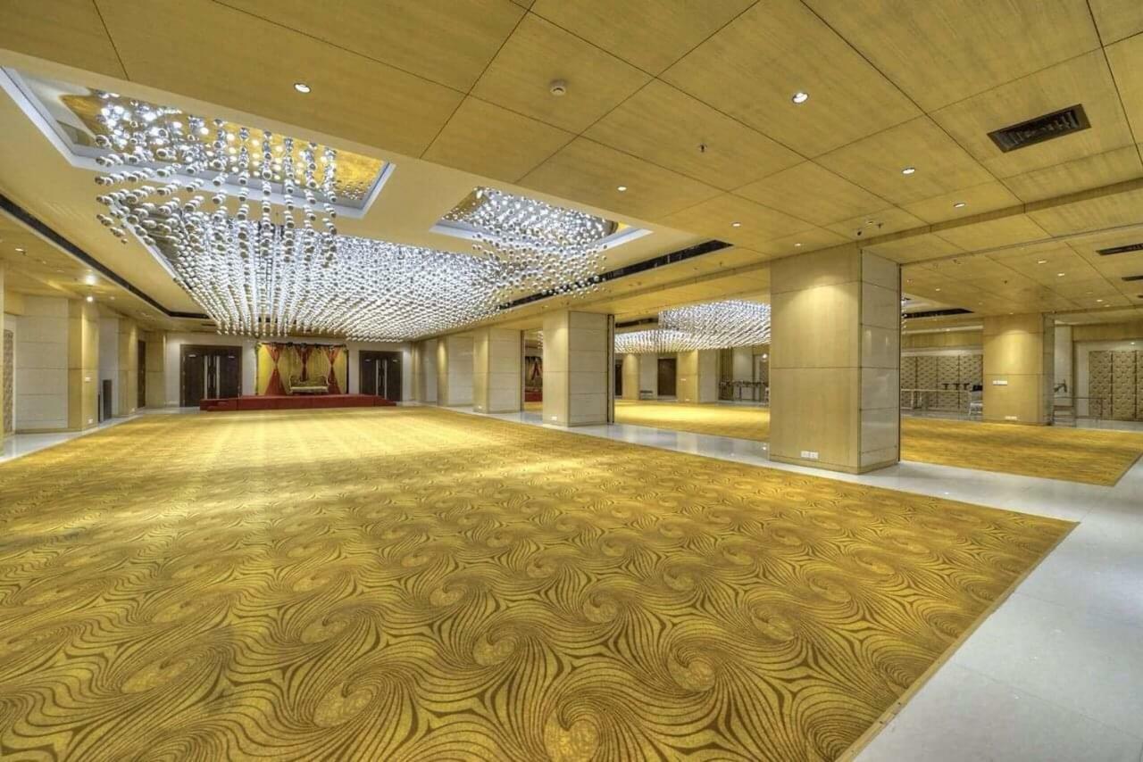 Hotel Delite Grand Faridabad Eksteriør billede